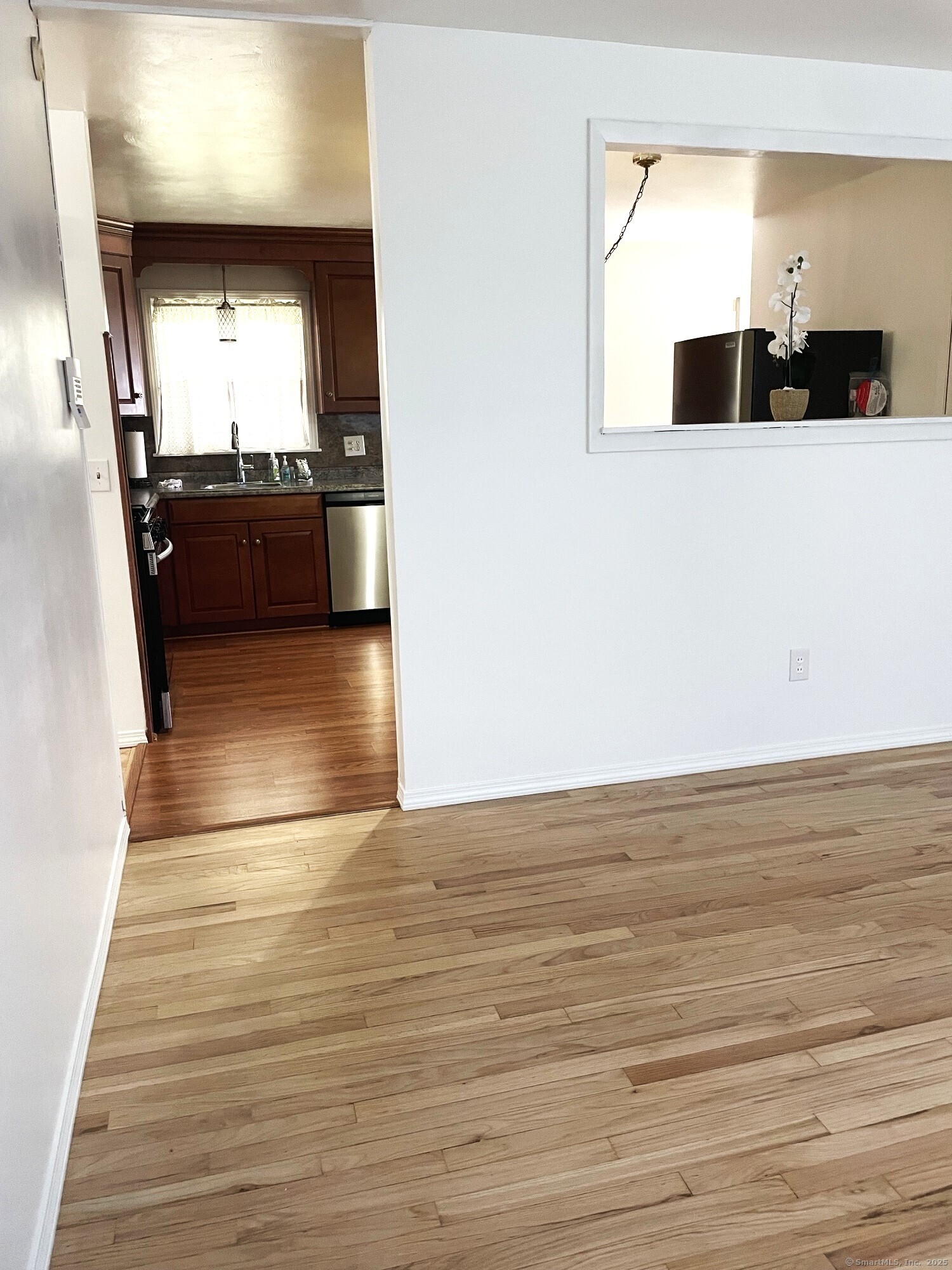 18 Knight Lane, West Haven, Connecticut image 7