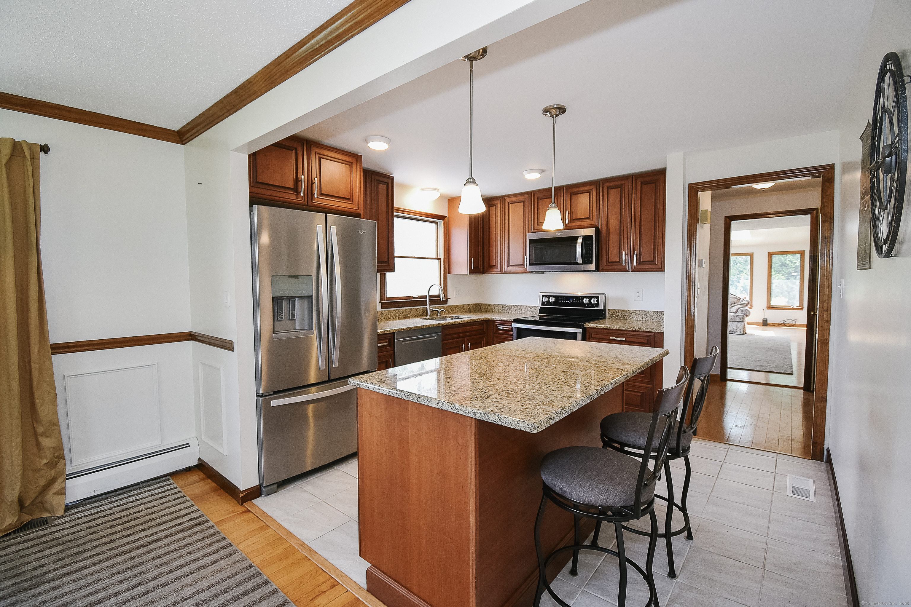 992 Hill Street, Bristol, Connecticut image 14