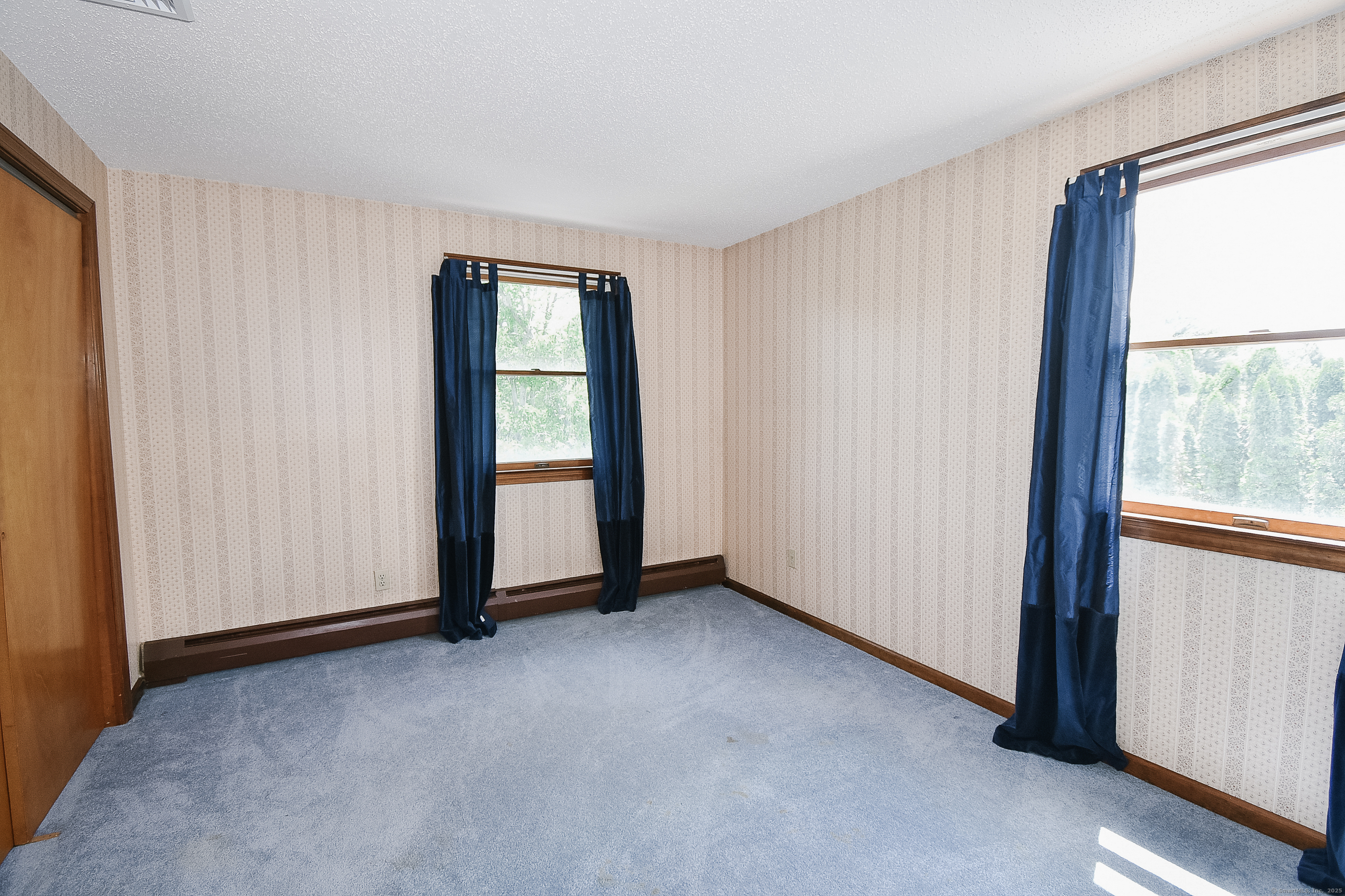 992 Hill Street, Bristol, Connecticut image 36