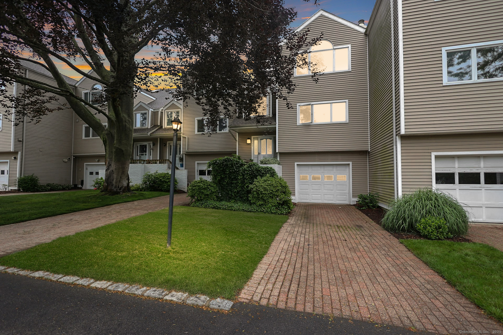 73 Harbour View Place 73