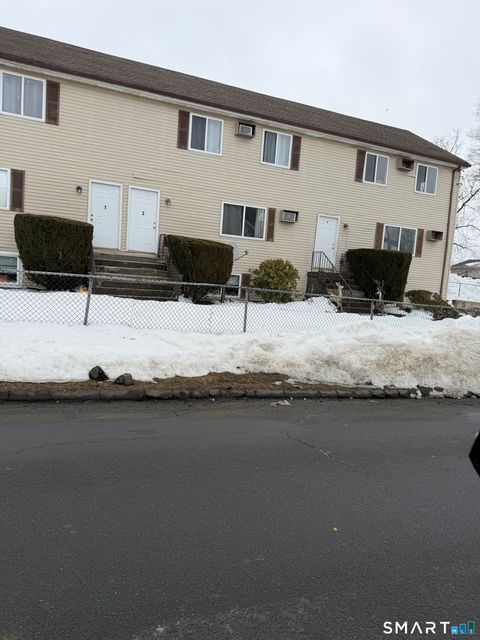 Photo of 4 Merrimac Street #3, Danbury, CT 06810 (MLS # 24154661)