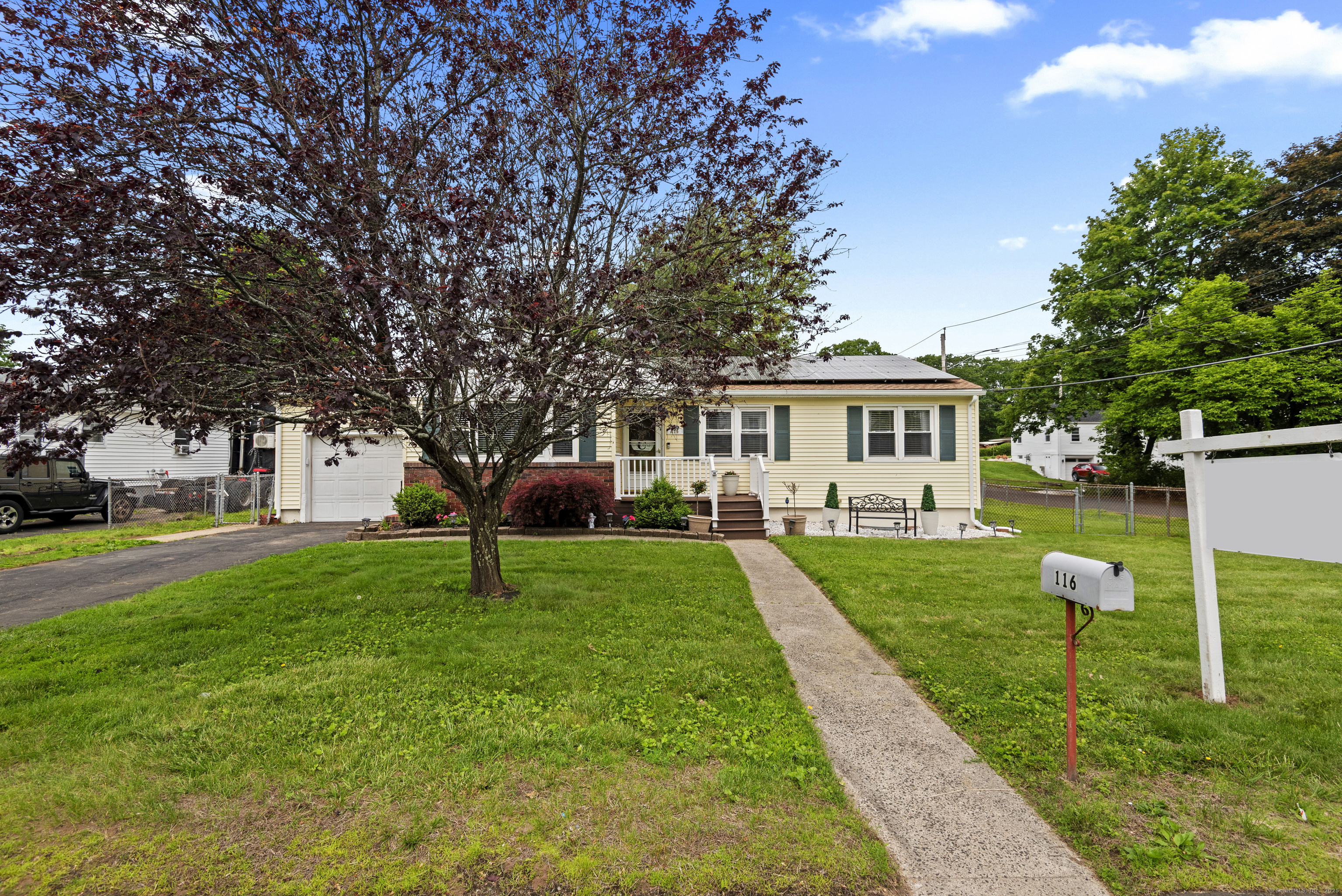 116 Crest Avenue