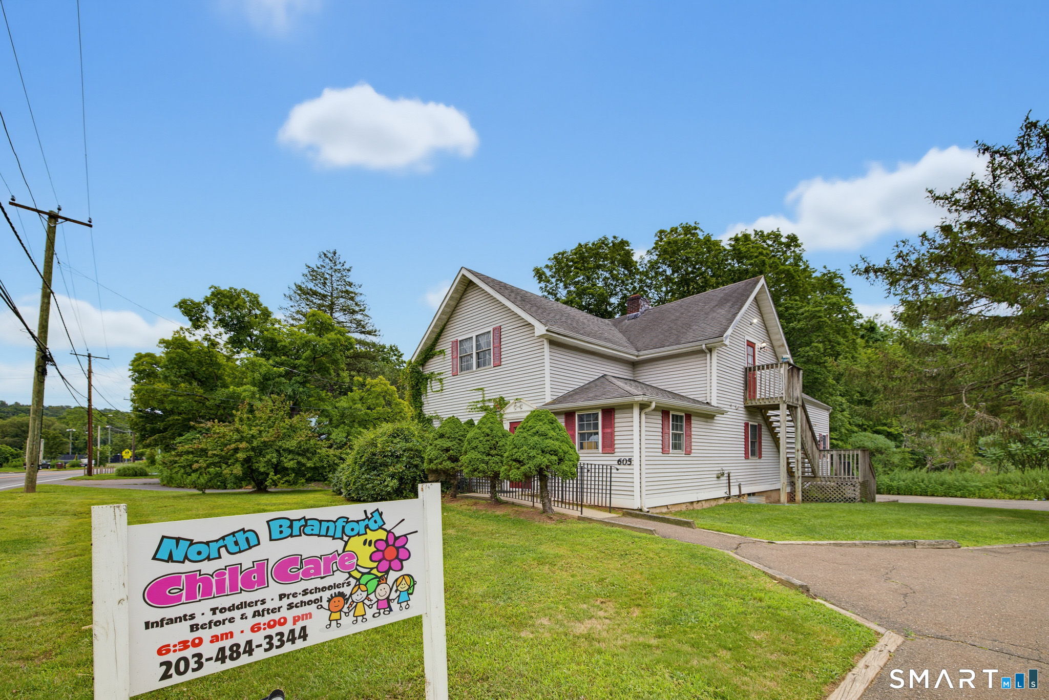 605 Foxon Road