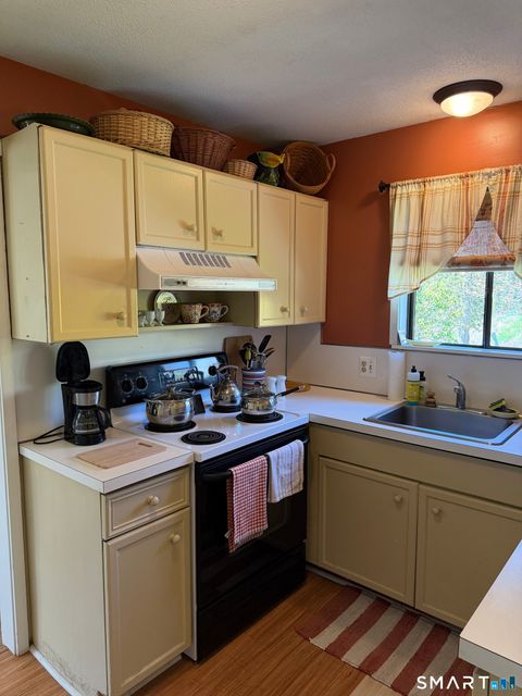 Tiny photo for 235 Heritage Village #B, Southbury, CT 06488 (MLS # 24165923)