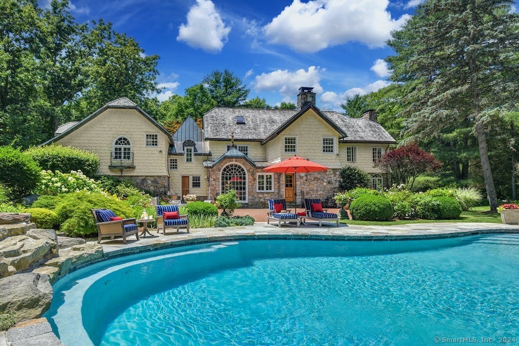 Property for Sale at 23 Benedict Hill Road, New Canaan, Connecticut - Bedrooms: 5 
Bathrooms: 7 
Rooms: 13  - $3,295,000