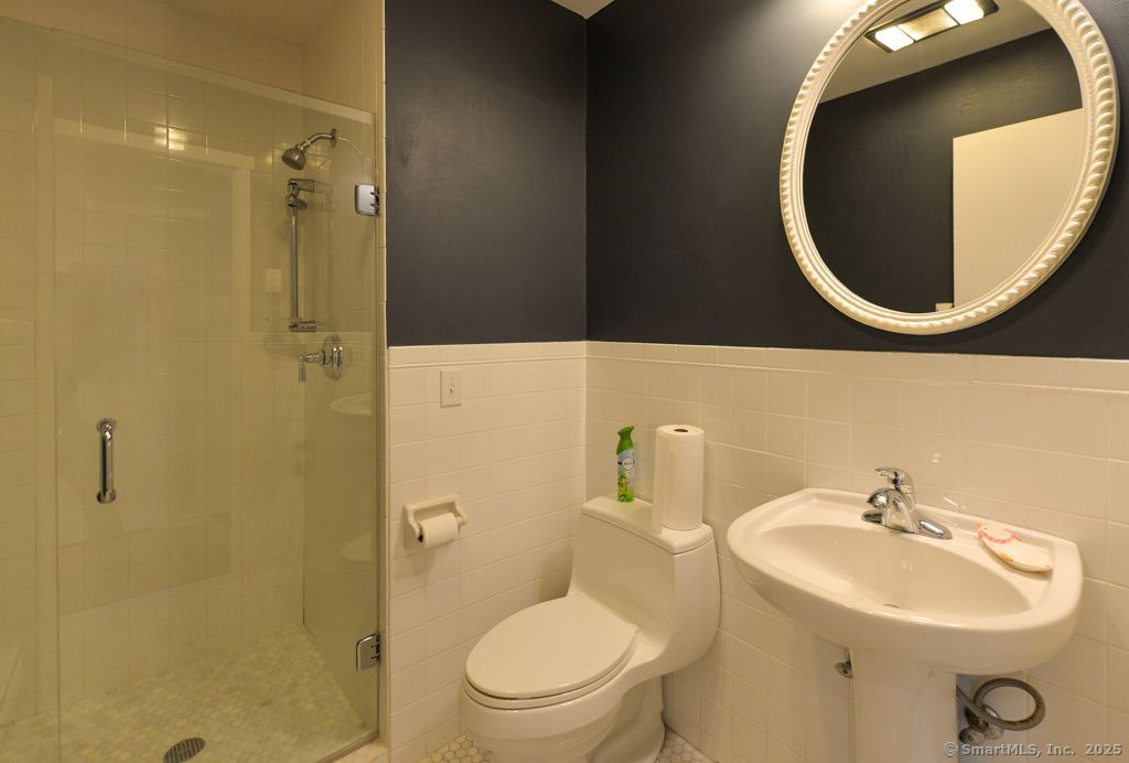 11 Heritage Crest #B, Southbury, Connecticut image 18
