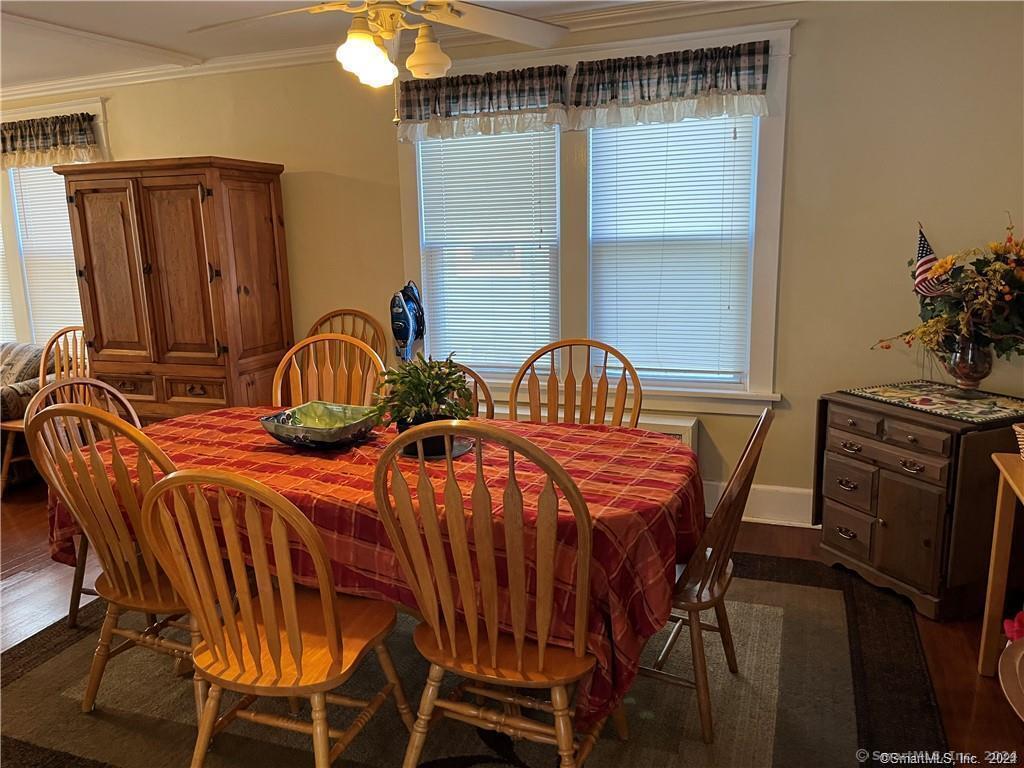 35 Neptune Avenue, New London, Connecticut image 5