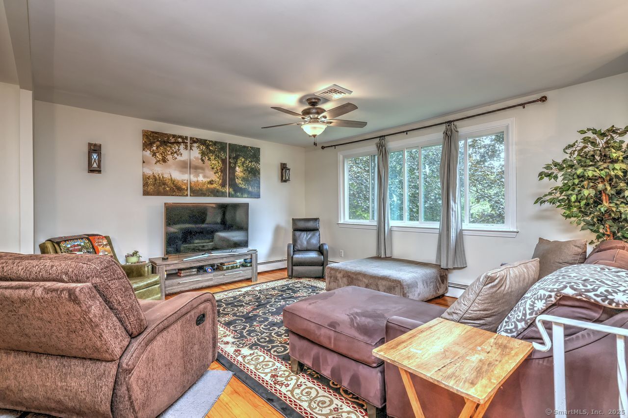 6 Snowapple Lane, Milford, Connecticut image 6