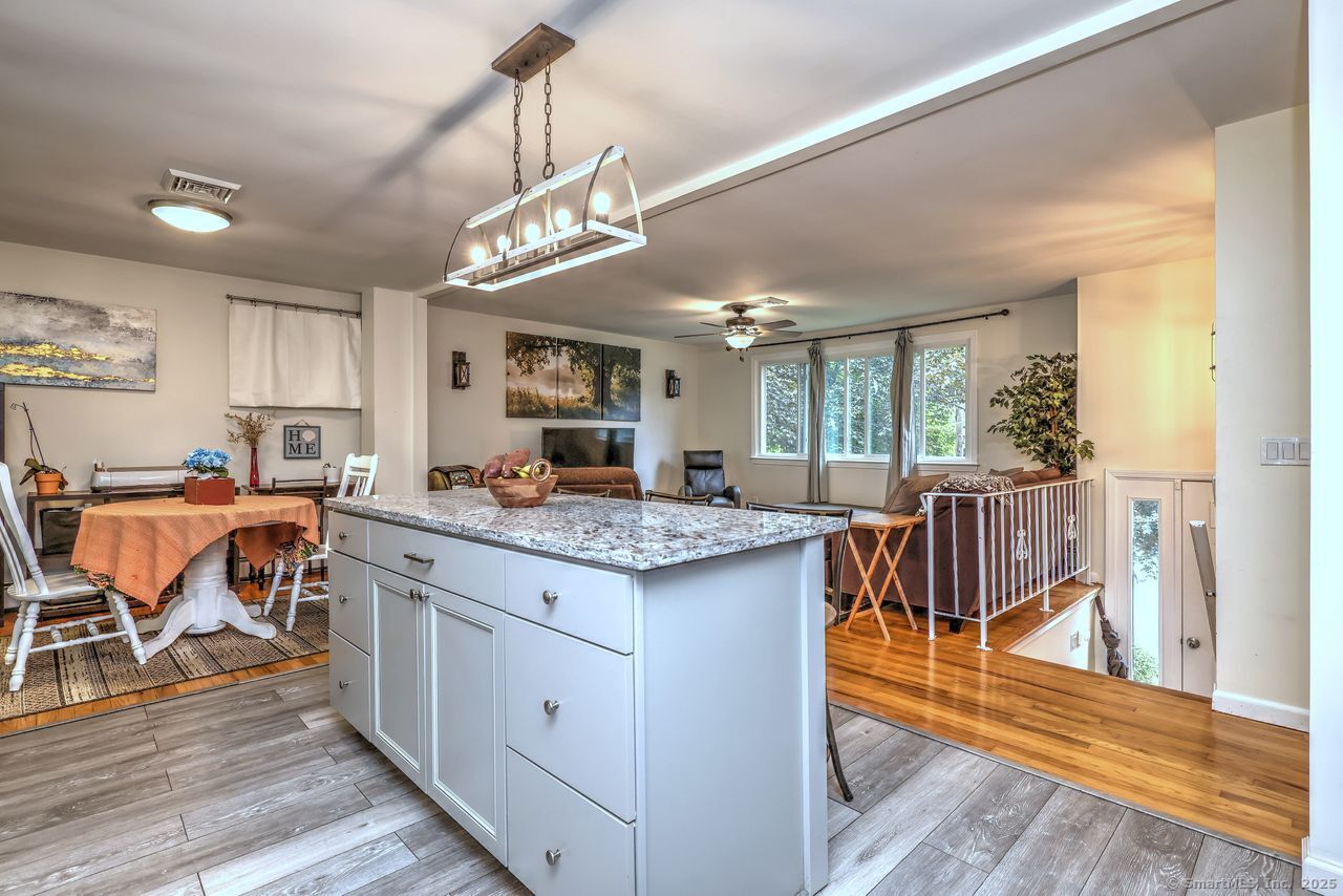 6 Snowapple Lane, Milford, Connecticut image 12