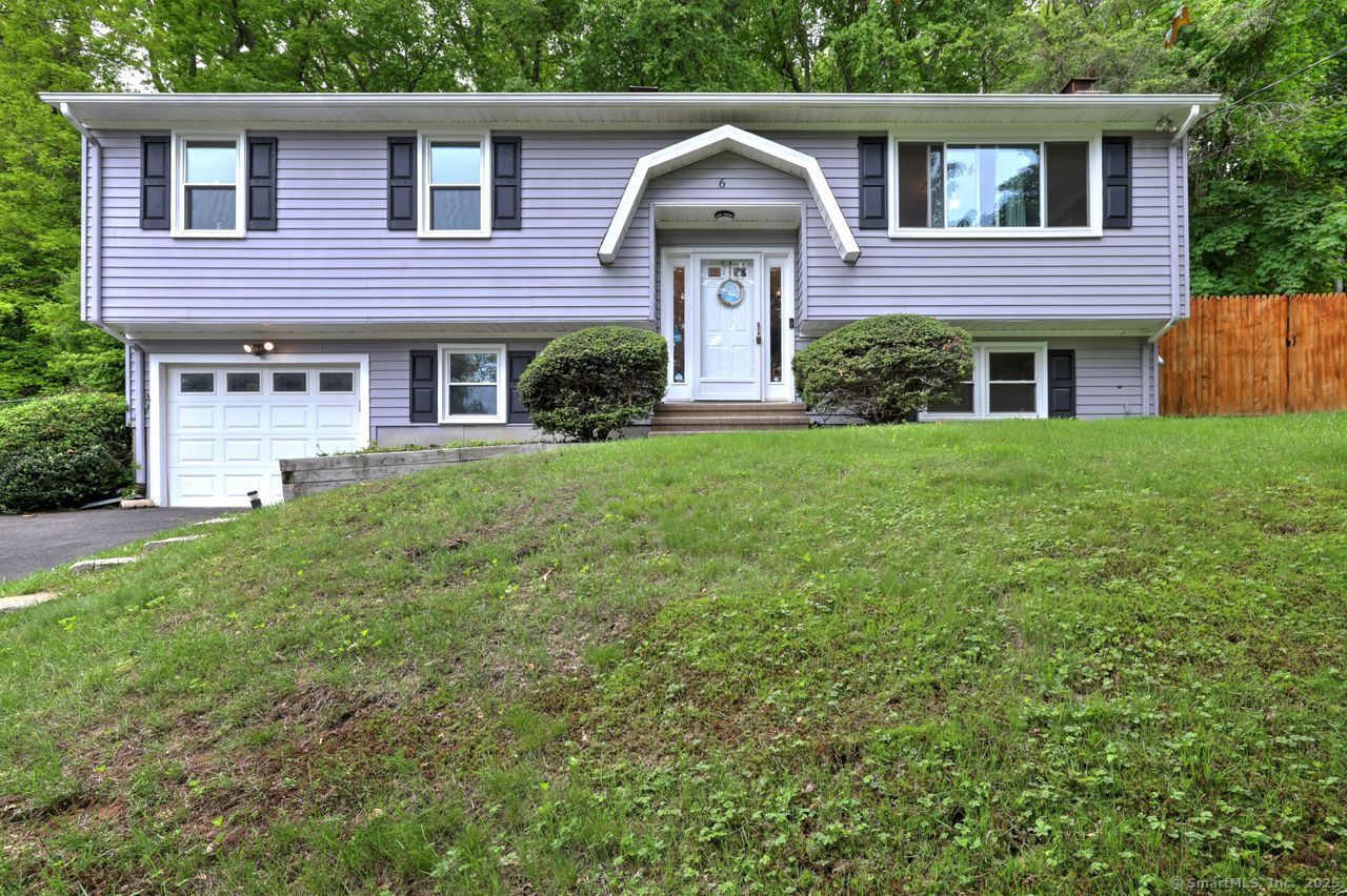 6 Snowapple Lane, Milford, Connecticut image 1