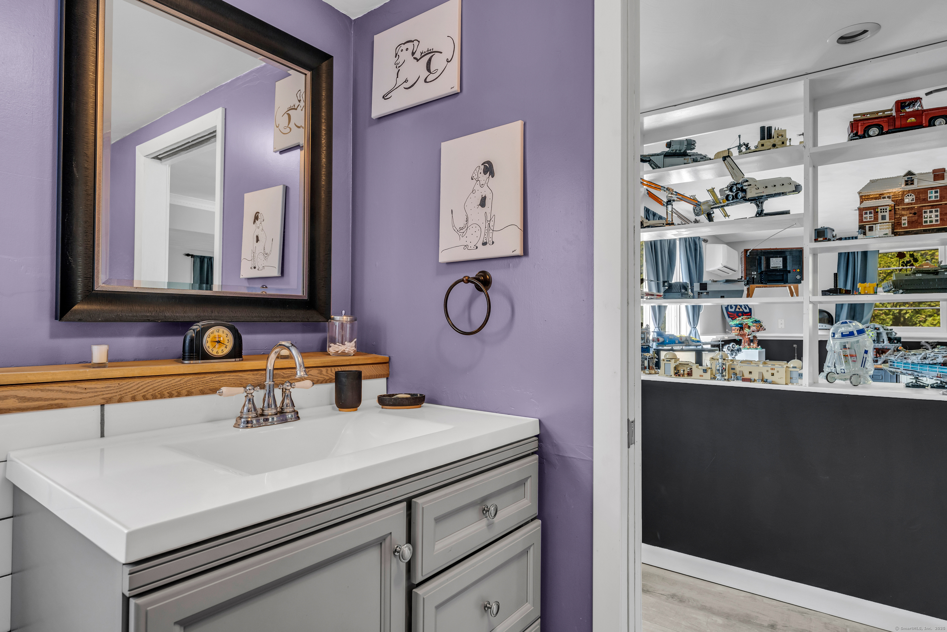 128 Flanders Road, East Lyme, Connecticut image 24