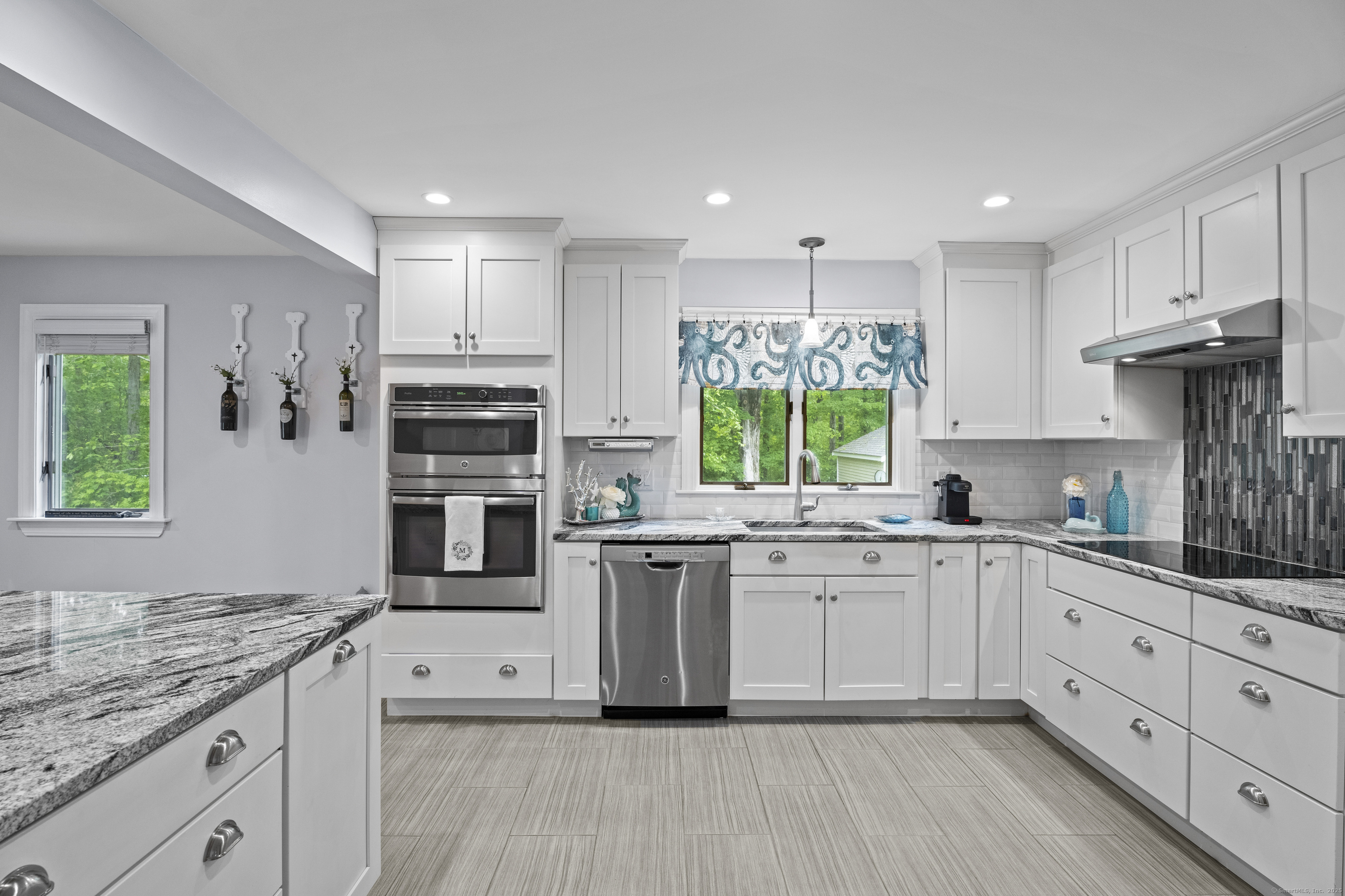 21 Corrina Lane, Salem, Connecticut image 8