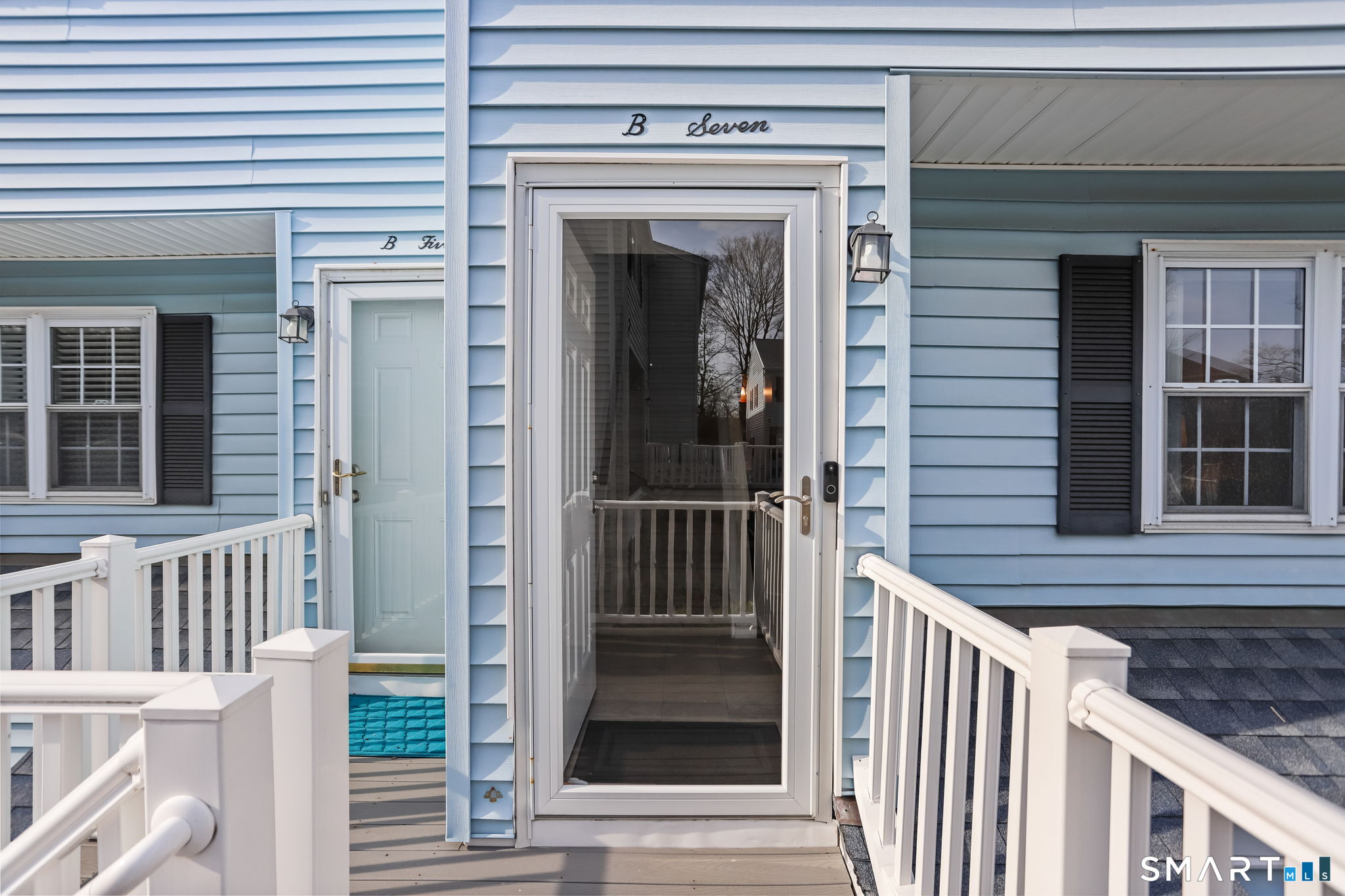 14 1/2 Fairview Avenue B7