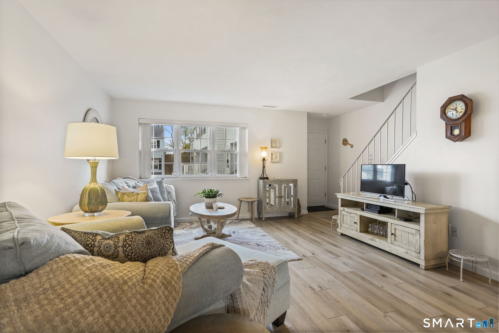 14 1/2 Fairview Avenue B7