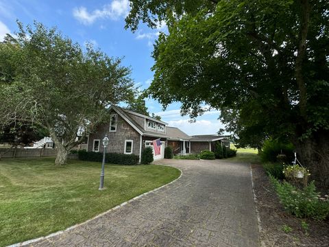 A home in Old Lyme