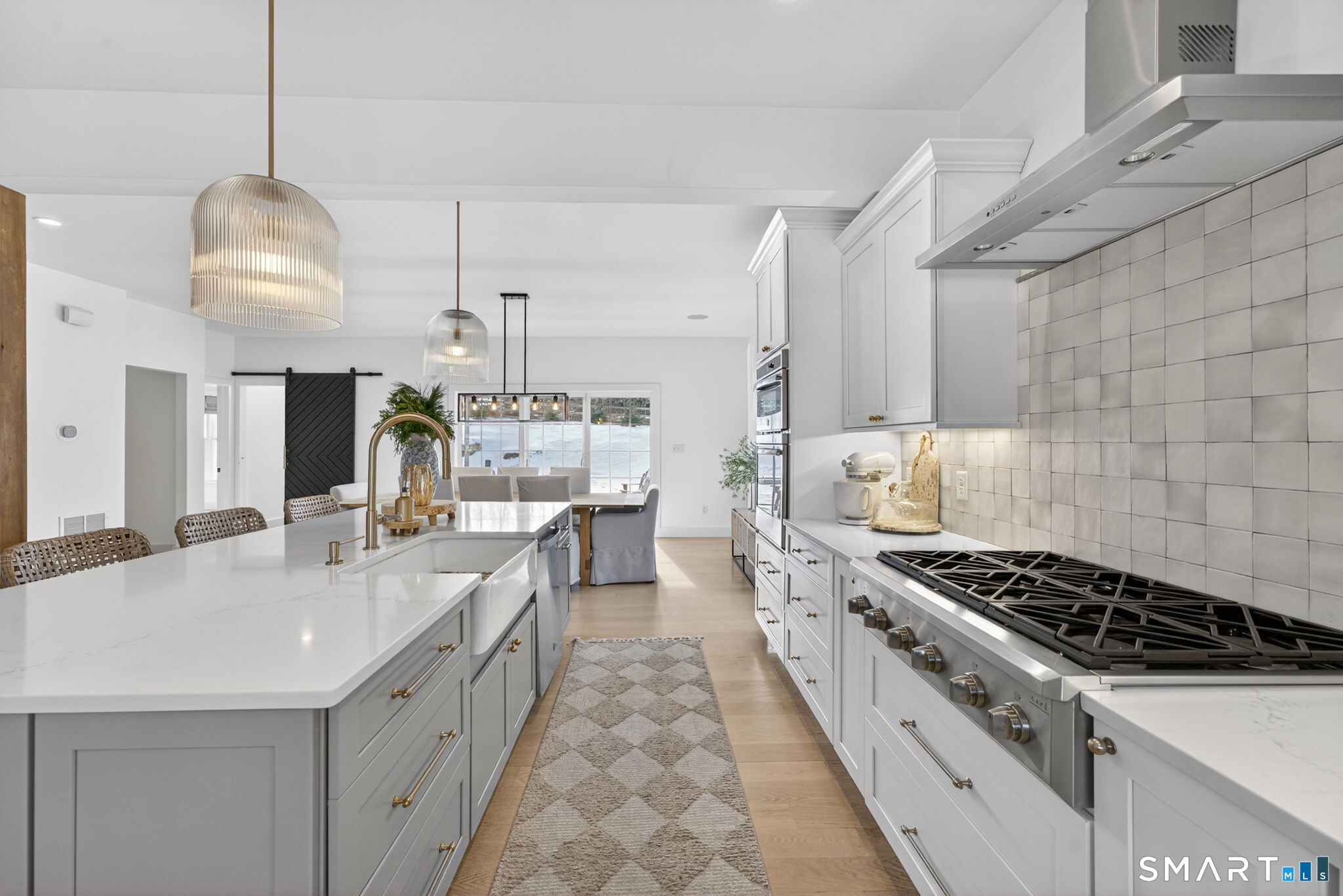 11 Ridgewood Club Road