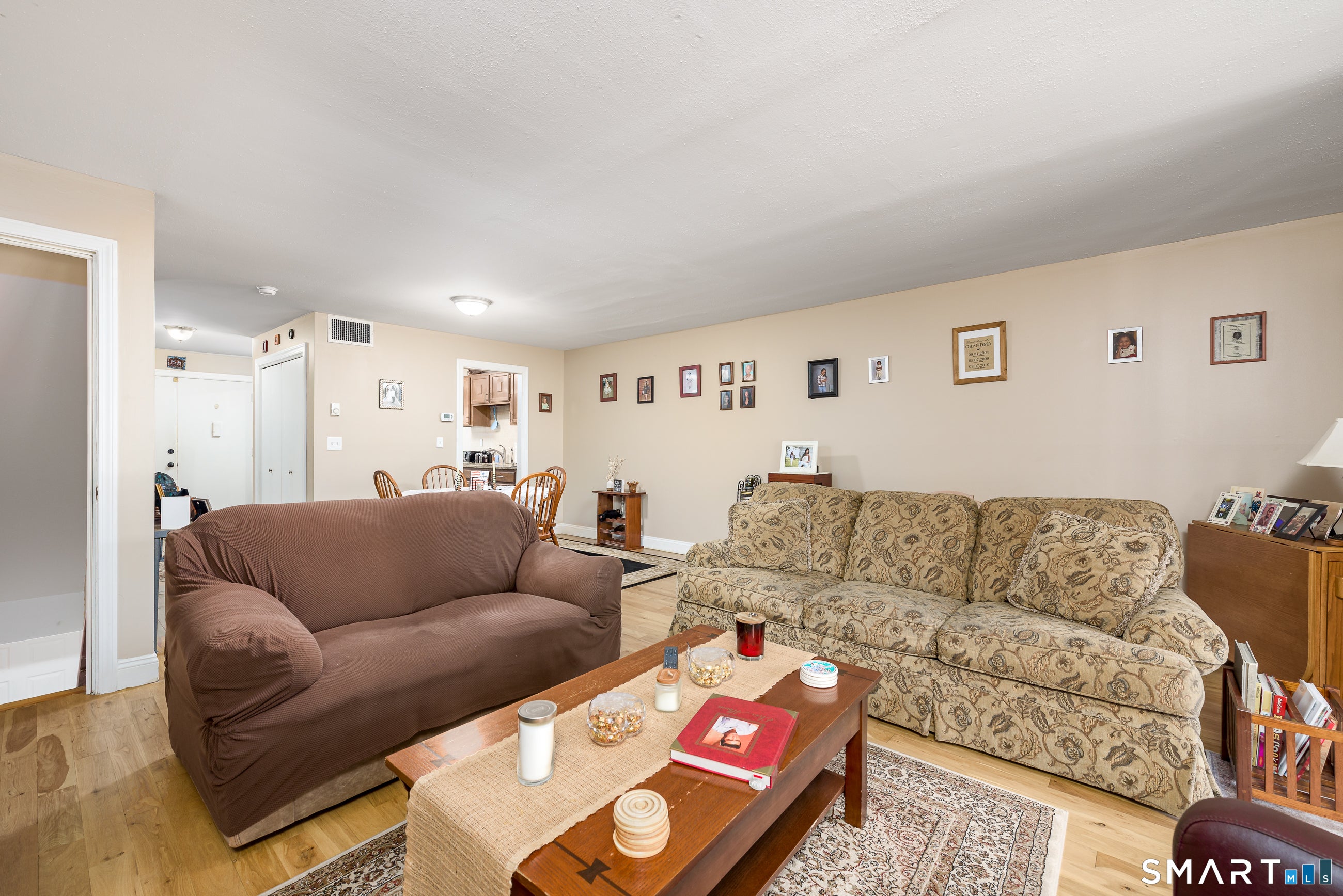 9 Hemlock Court 9