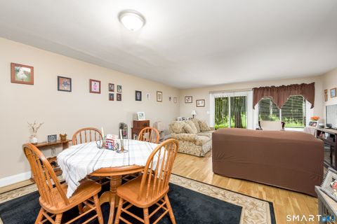 Tiny photo for 9 Hemlock Court #9, Cromwell, CT 06416 (MLS # 24190673)