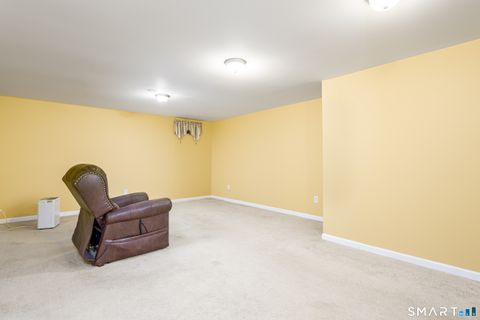 Tiny photo for 9 Hemlock Court #9, Cromwell, CT 06416 (MLS # 24190673)