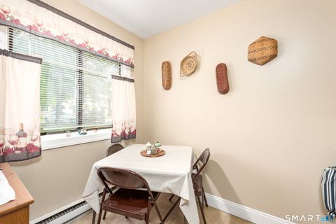 Tiny photo for 9 Hemlock Court #9, Cromwell, CT 06416 (MLS # 24190673)