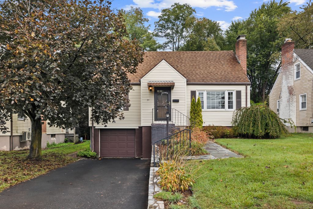 Photo of 54 Jackson Avenue, West Hartford, CT 06110 (MLS # 24132360)