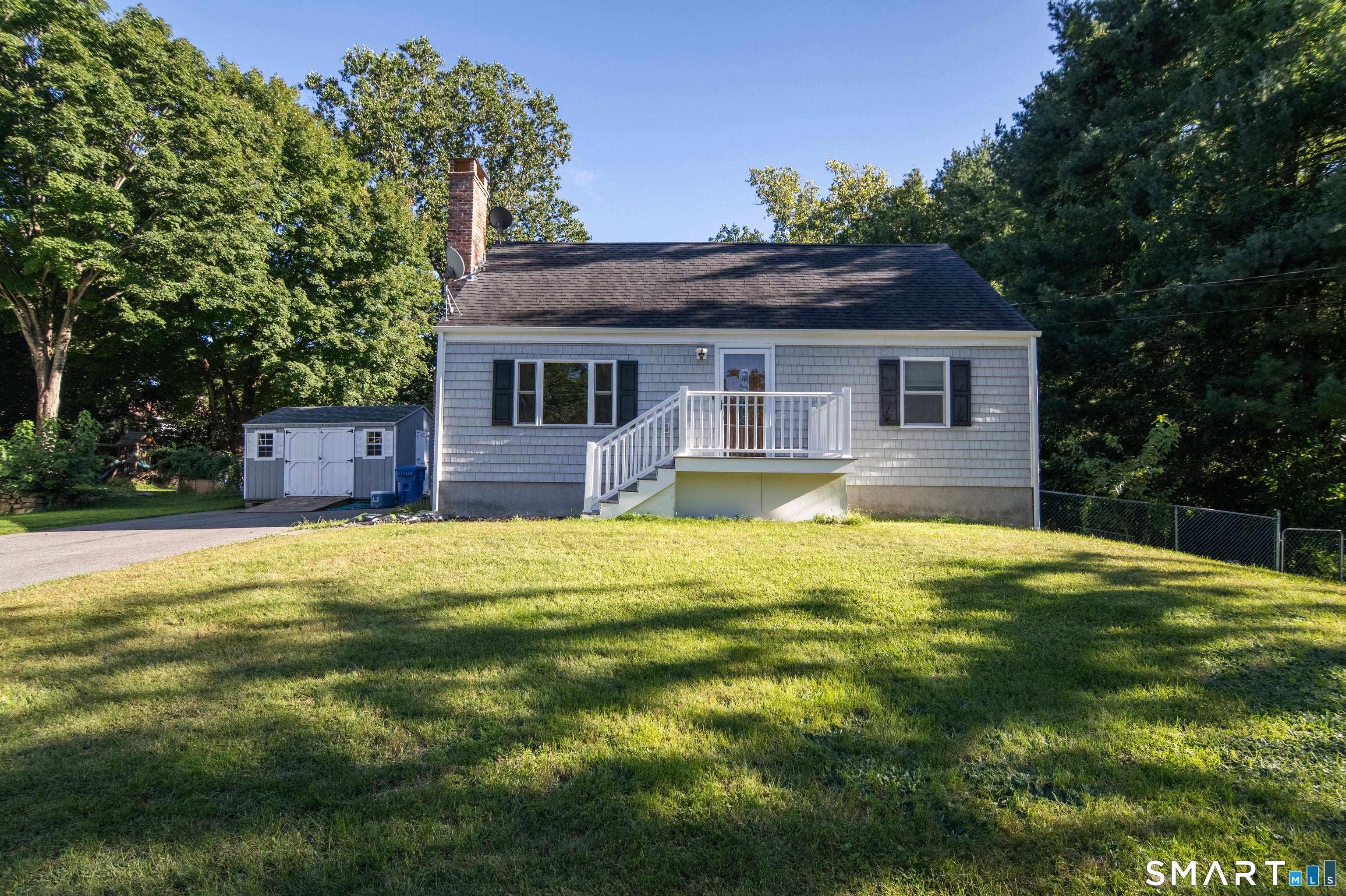 27 New York Road