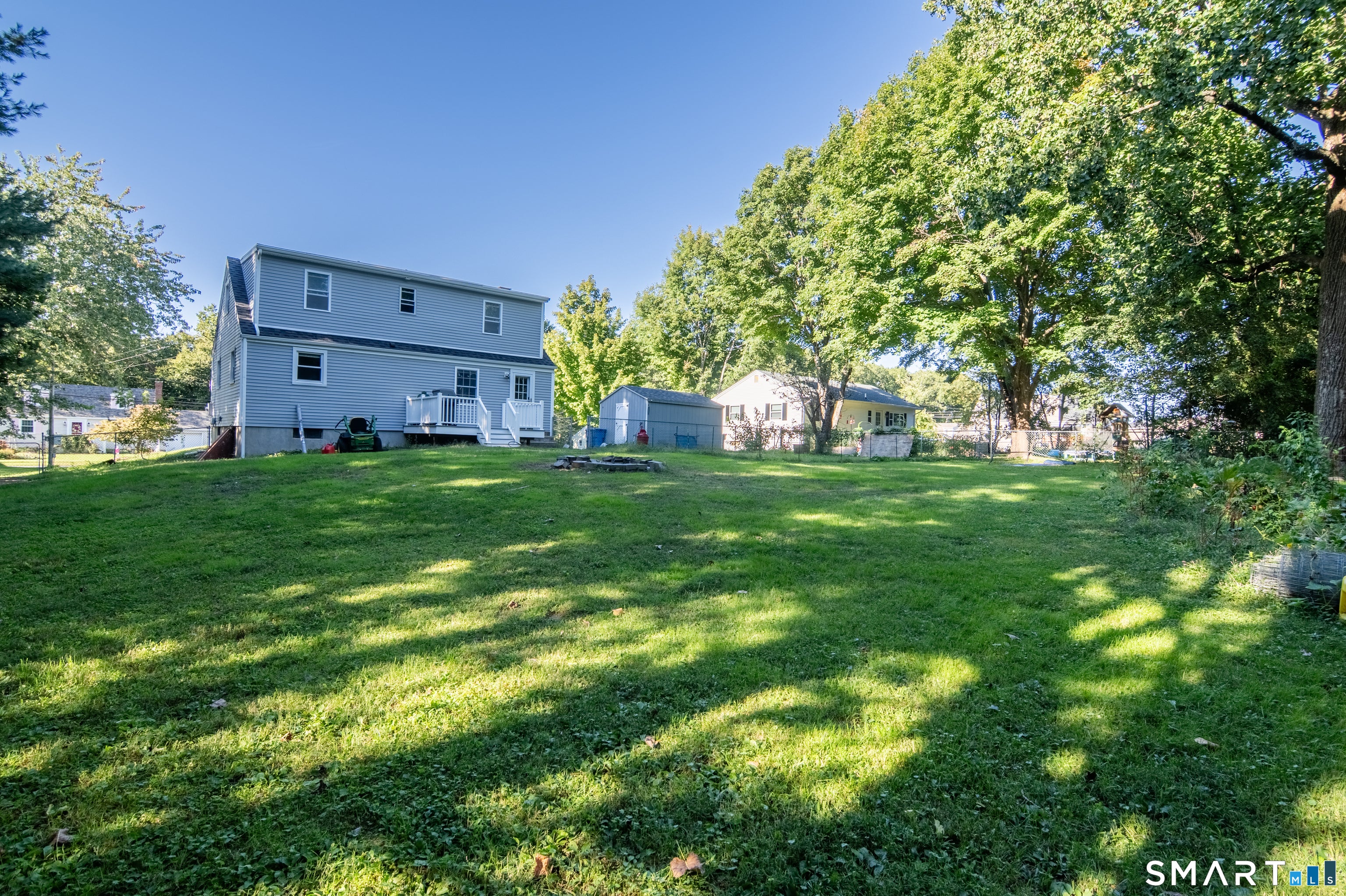27 New York Road