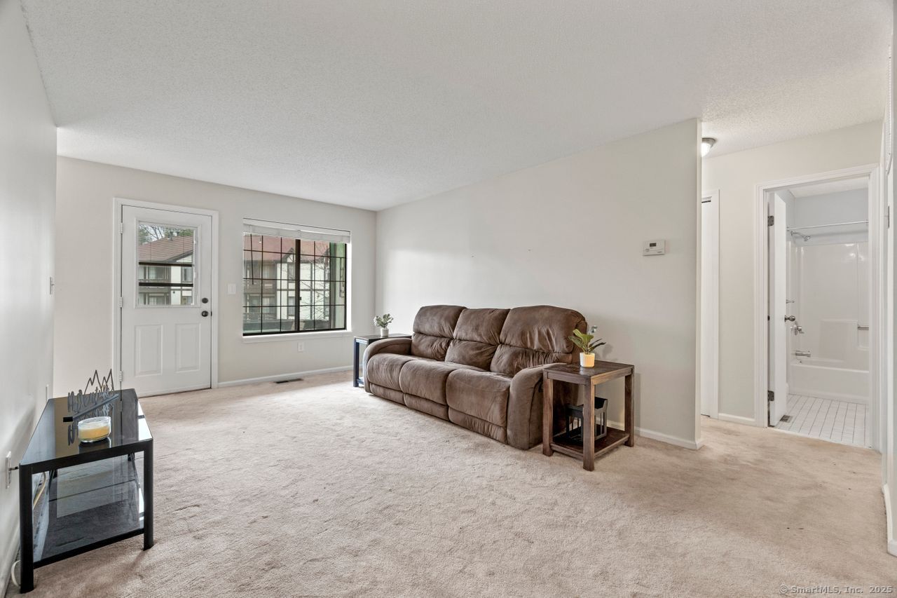 365 Mather Street #APT 96, Hamden, Connecticut image 18