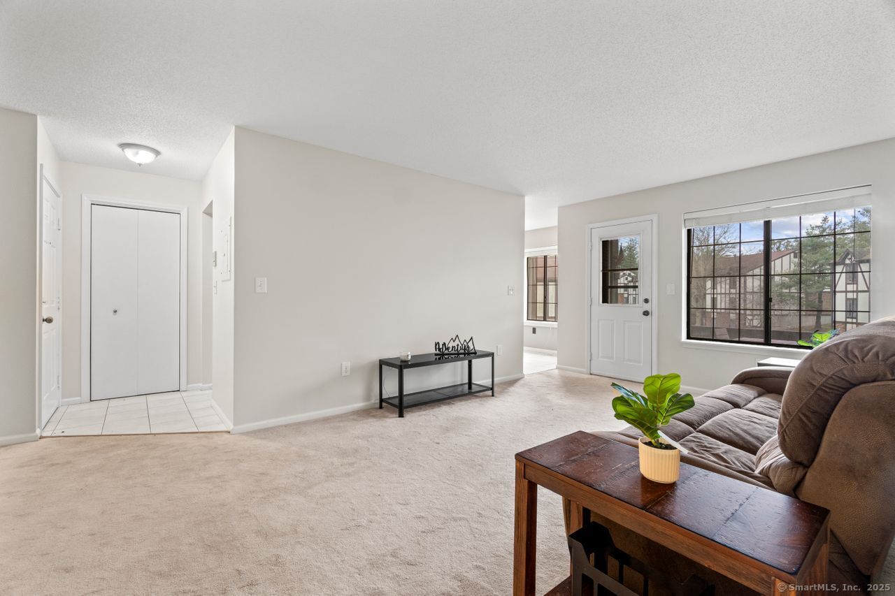 365 Mather Street #APT 96, Hamden, Connecticut image 19