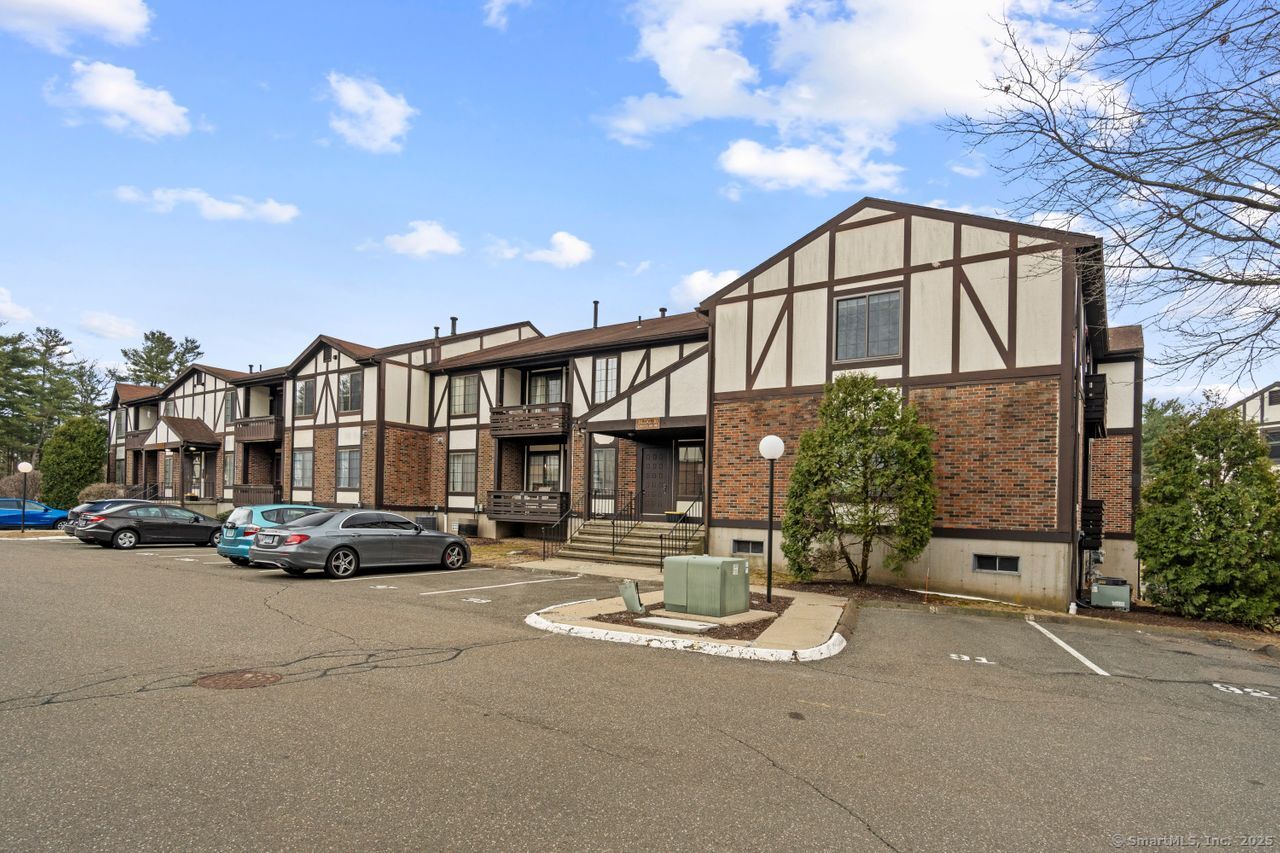 365 Mather Street #APT 96, Hamden, Connecticut image 2