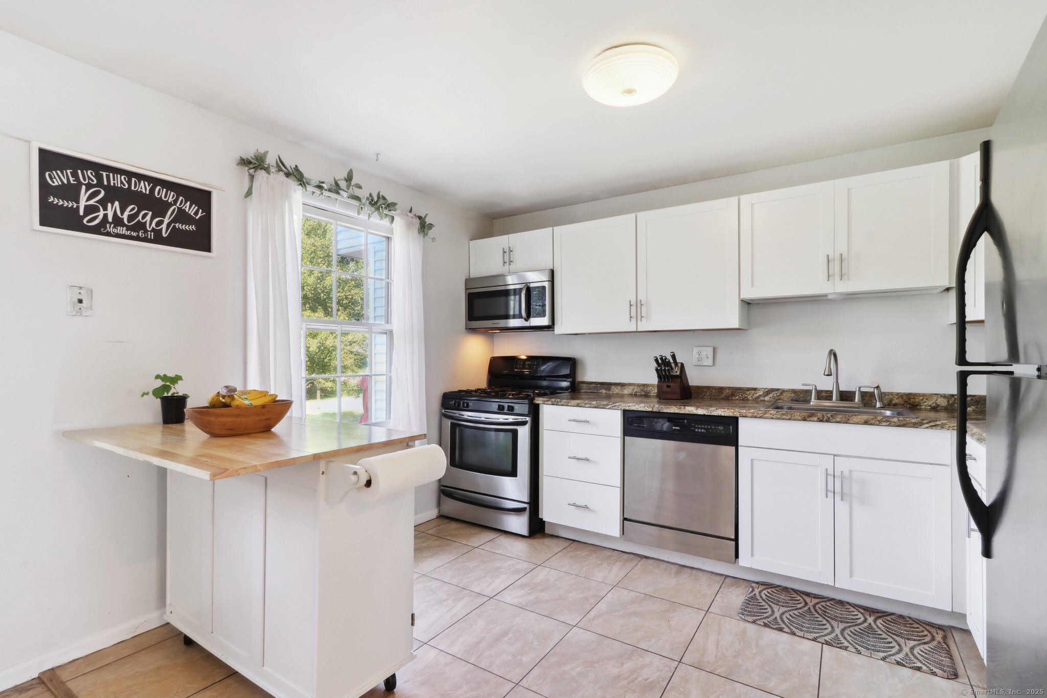 80 Ambassador Drive #B, Manchester, Connecticut image 8