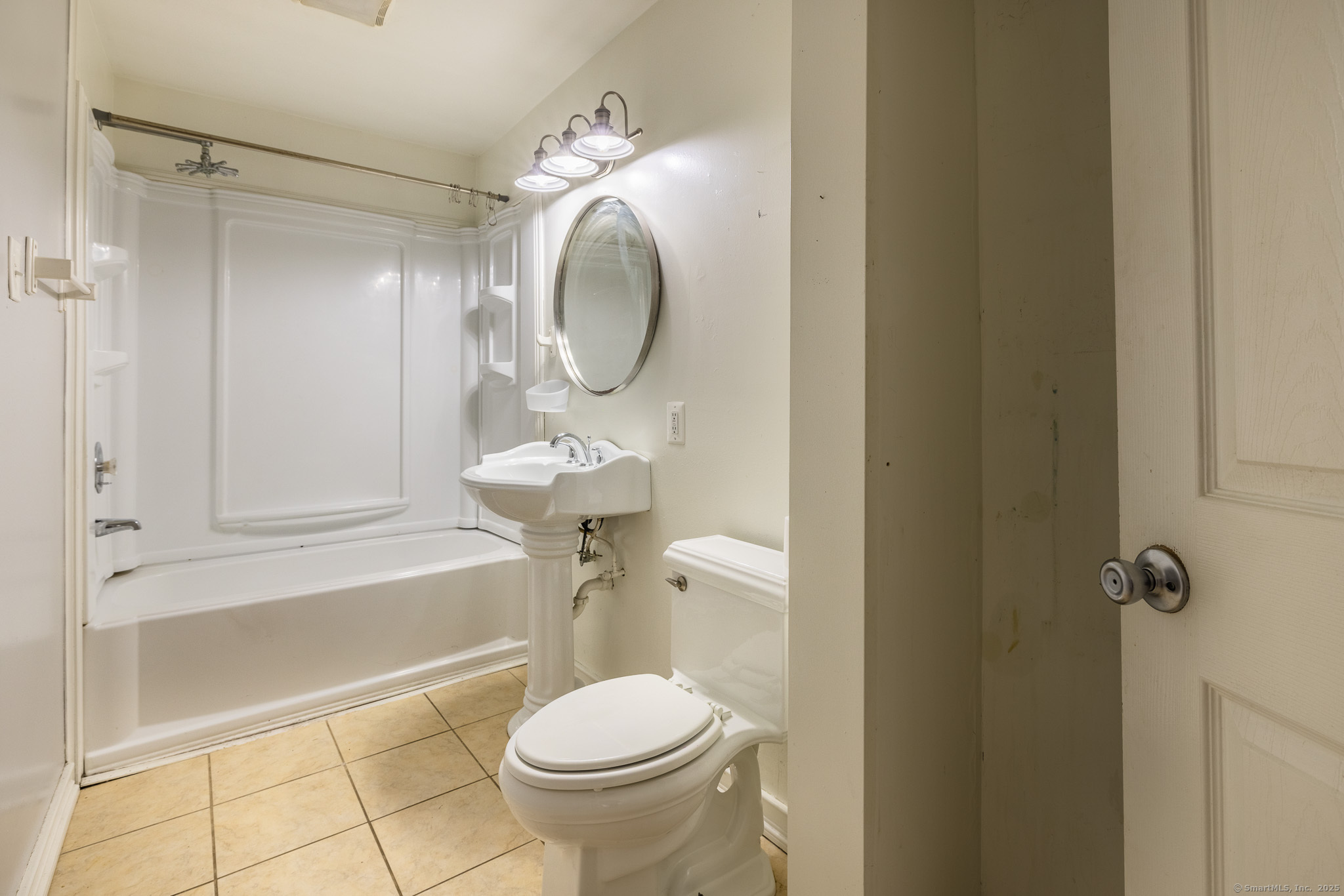 115 Whitney Avenue, Bridgeport, Connecticut image 13