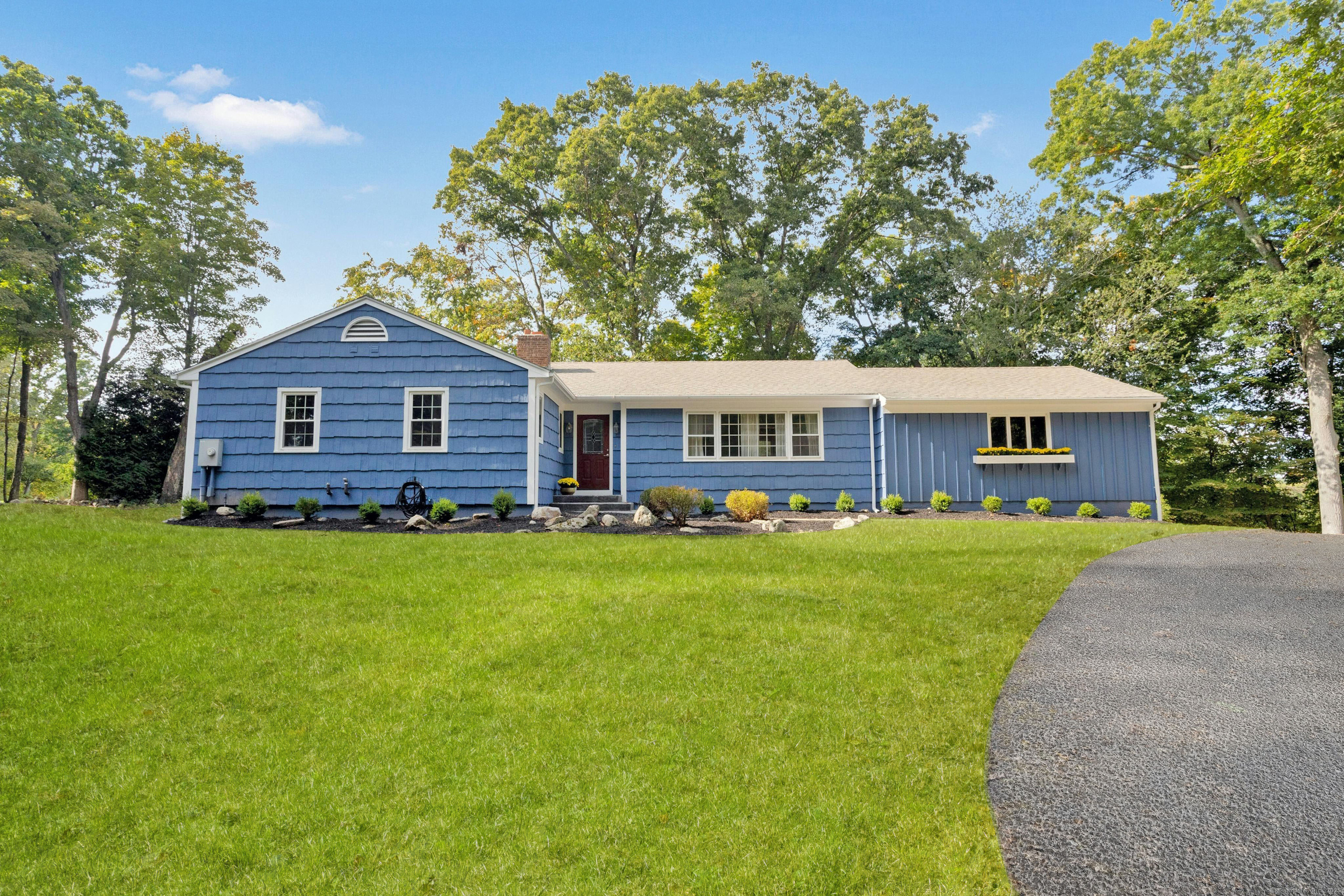 56 Partrick Road, Westport, Connecticut - 3 Bedrooms  
2 Bathrooms  
7 Rooms - 