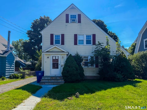 Homes For Sale - 45 Queens Avenue<br/> Fairfield County, Stratford, CT 06614