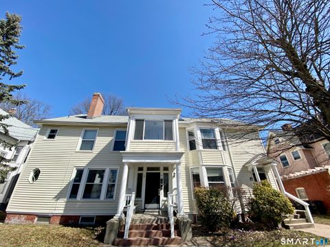 Tiny photo for 79 Avon Street #3D, New Haven, CT 06511 (MLS # 24174038)