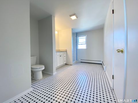 Tiny photo for 79 Avon Street #3D, New Haven, CT 06511 (MLS # 24174038)