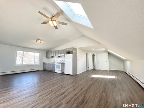 Tiny photo for 79 Avon Street #3D, New Haven, CT 06511 (MLS # 24174038)