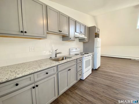 Tiny photo for 79 Avon Street #3D, New Haven, CT 06511 (MLS # 24174038)