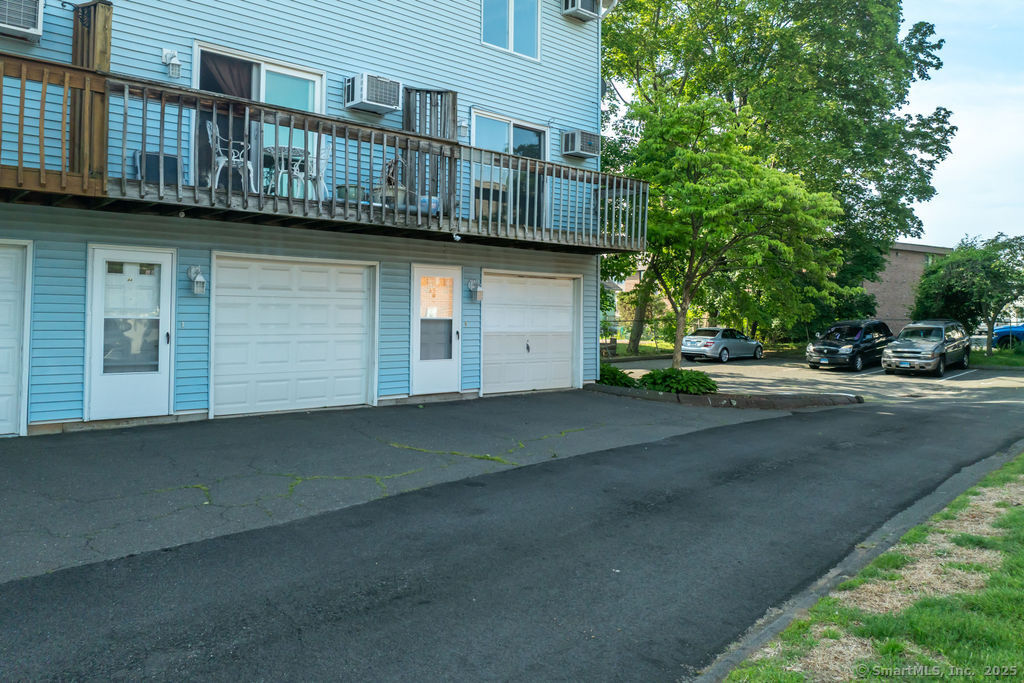 10 Maple Street APT A5