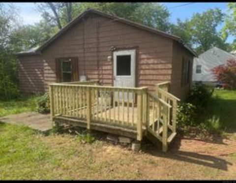 125 Woodland Street Windsor CT 06095
