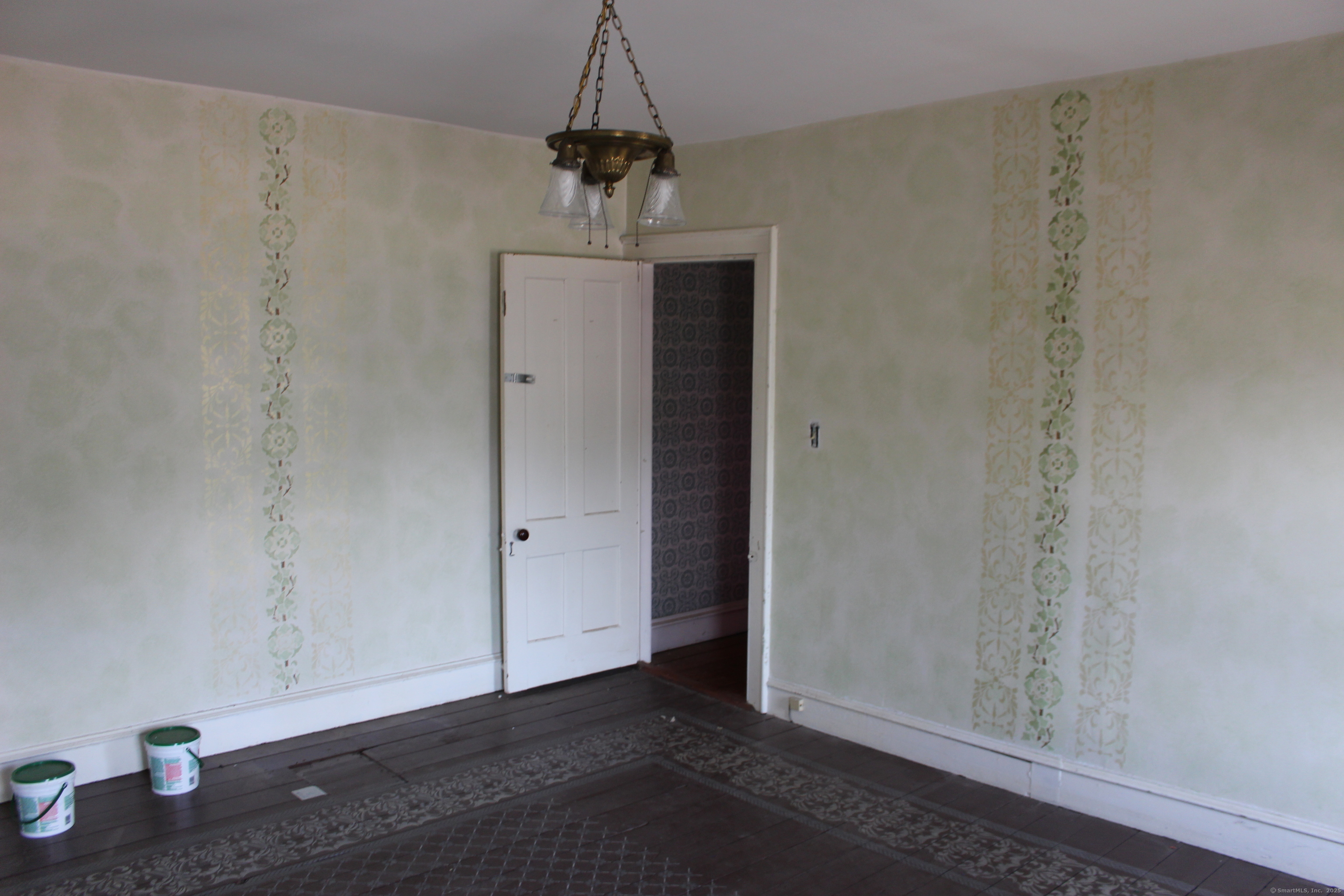 107 Whiting Street, Plainville, Connecticut image 18