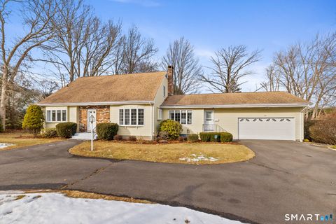Photo of 187 Two Rod Highway, Wethersfield, CT 06109 (MLS # 24148445)