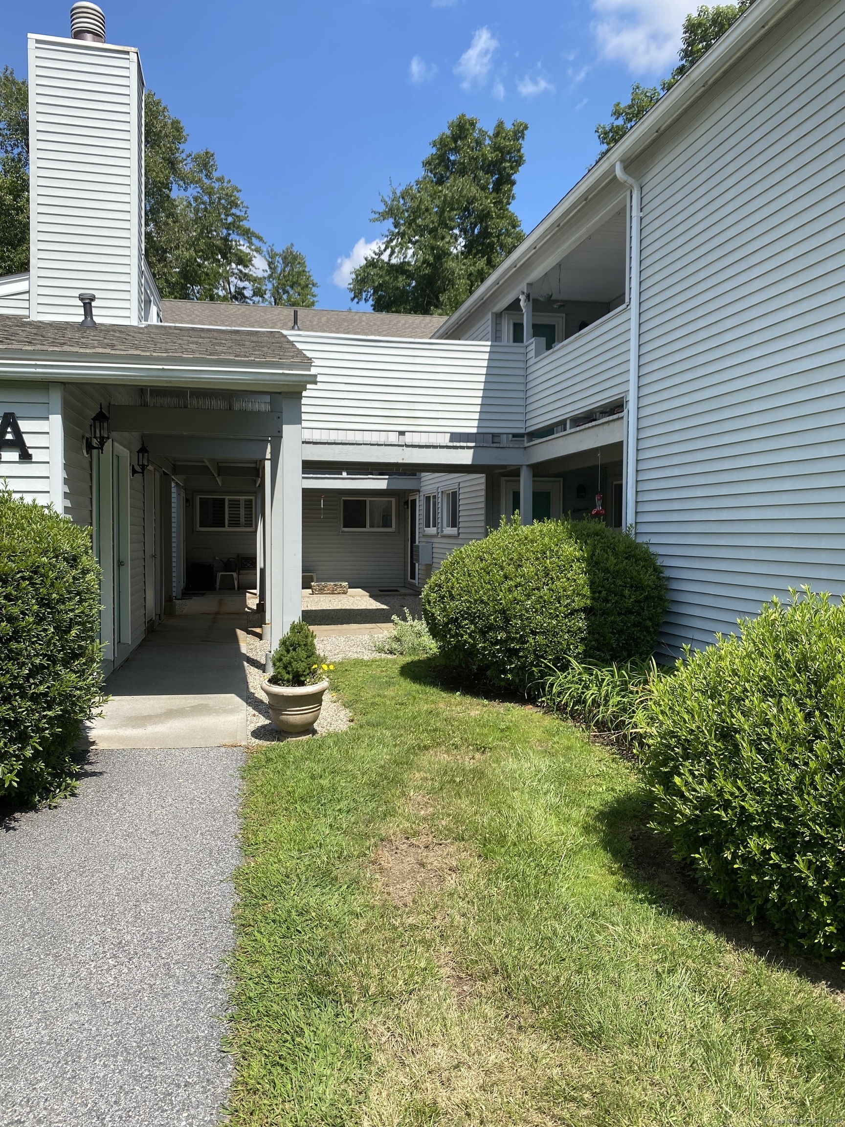 11 E Farms Road #A, Torrington, Connecticut image 20
