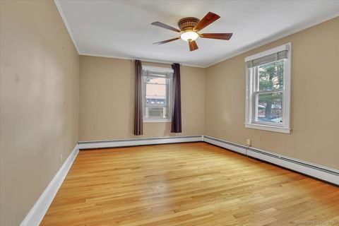 Tiny photo for 40 Robin Road #APT 203, West Hartford, CT 06119 (MLS # 24143441)