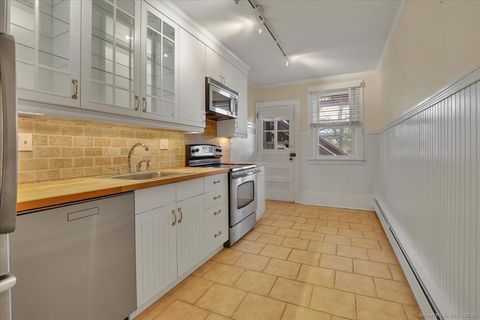 Tiny photo for 40 Robin Road #APT 203, West Hartford, CT 06119 (MLS # 24143441)