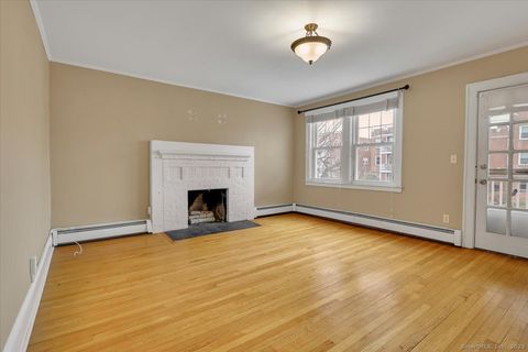 Tiny photo for 40 Robin Road #APT 203, West Hartford, CT 06119 (MLS # 24143441)