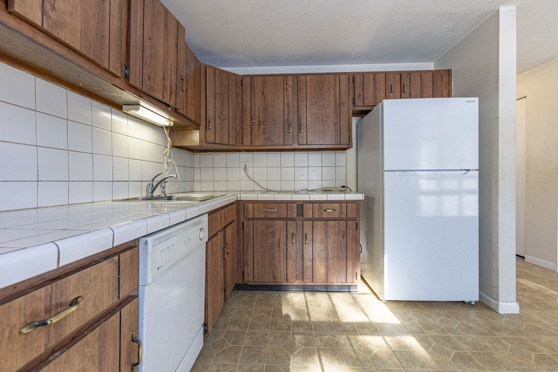 8 Ambassador Drive #C, Manchester, Connecticut image 3