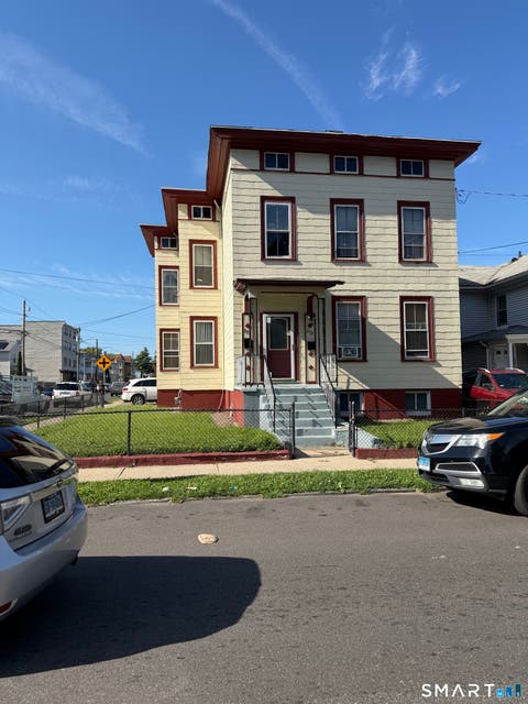 Photo of 373 Arctic Street, Bridgeport, CT 06608 (MLS # 24201283)