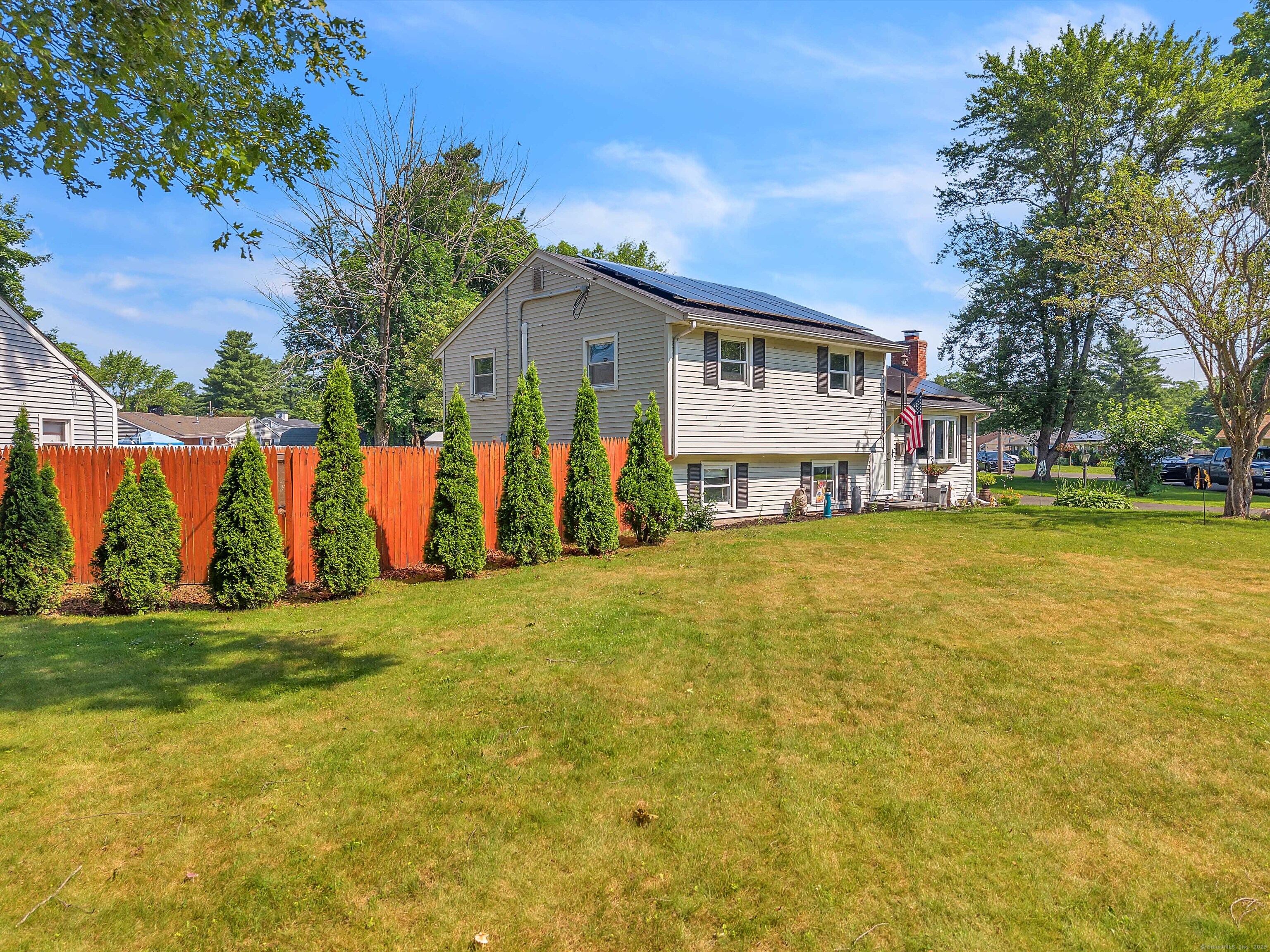 6 Pinecrest Drive