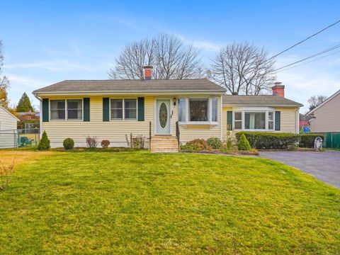 121 Bradley Terrace Derby CT 06418